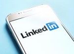 Microsoft adds post translation and QR code features to LinkedIn
