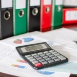 What is the difference between a bookkeeper and an accountant?