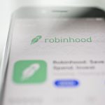 Robinhood’s collateral-crunch explanation puzzles Wall Street