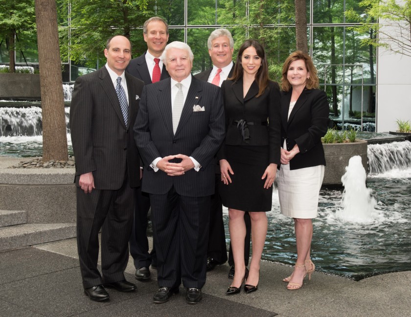 Gerald Ray, Joe Ray, Michael Kane, Michael Beck, Leslie Reynoso and Lynette Heil of Wealthstreet Investment Advisors.