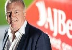 New CEO for AJ Bell as founder steps down 